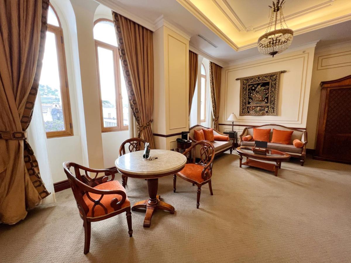 Hotel Plaza Grande 5*
