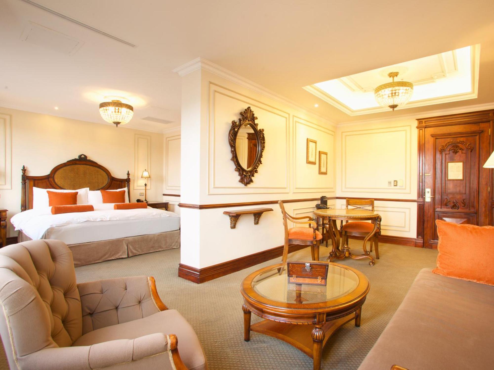 Hotel Plaza Grande Quito