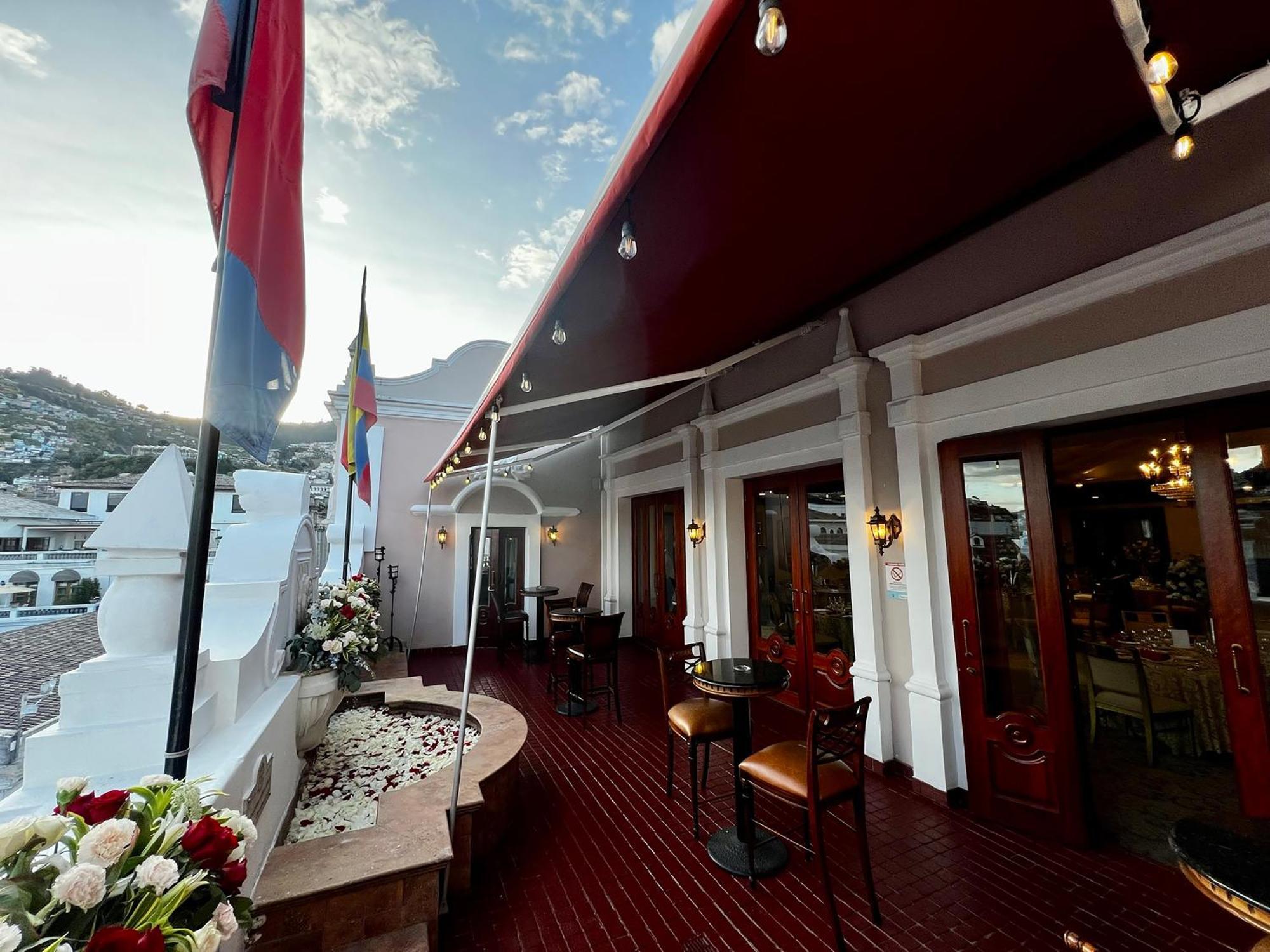 Hotel Plaza Grande 5*